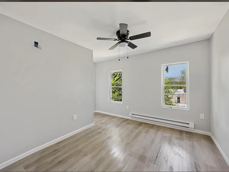 7013 Saybrook Ave #3 — Photo 3