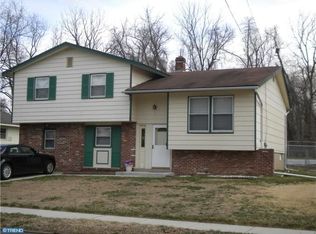 1013 Edgewood Ln, Cinnaminson, NJ 08077