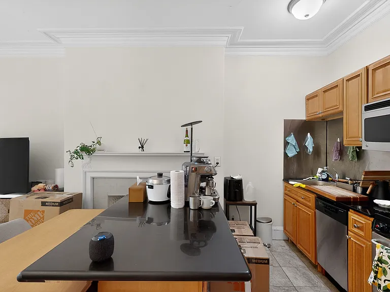 1071 Beacon St #3 — Photo 9