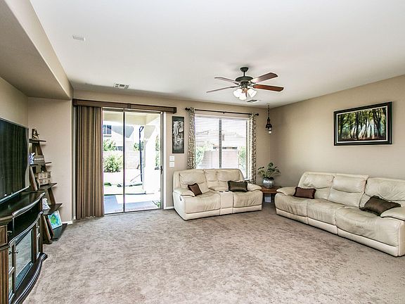 5th image of 1472 E Prescott Pl