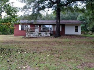 3282 Sylvania Rd, Vernon, FL 32462