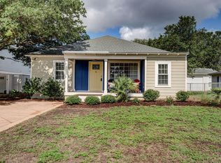 126 S 6th Ave, Kure Beach, NC 28449