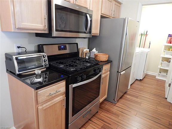 3rd image of 23003 Chandlers Ln APT 217