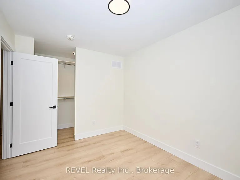4650 Belfast Ave #UPPER — Photo 16