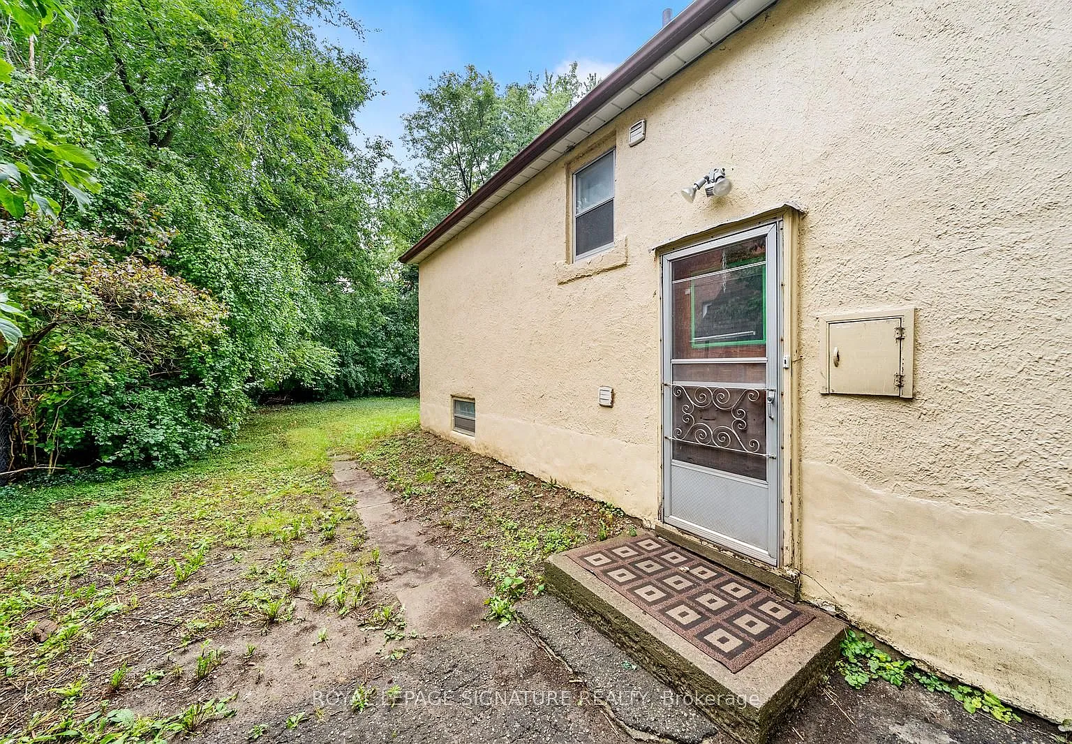 2 bed, $1,795 — Photo 2