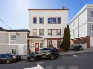 9 Parker St, Chelsea, MA 02150