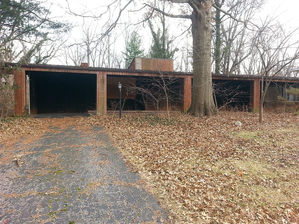 1st image of 9084 Arrowhead Ct