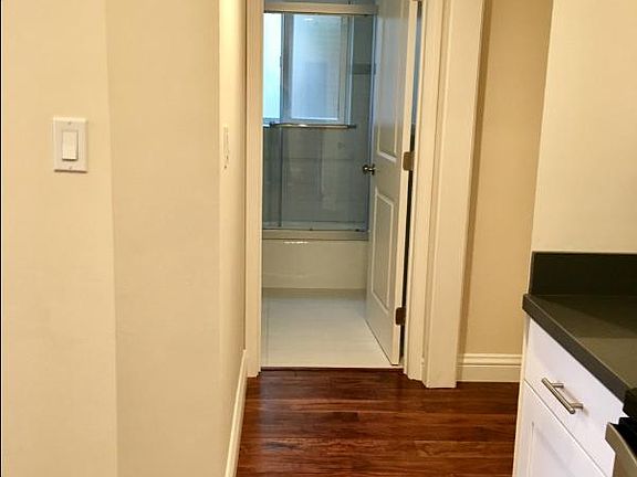 4th image of 45 Arden Ct