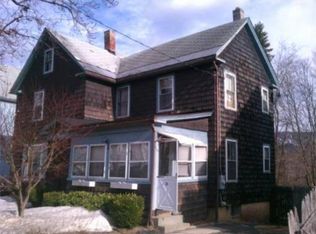 24 Chapman Ave, Easthampton, MA 01027