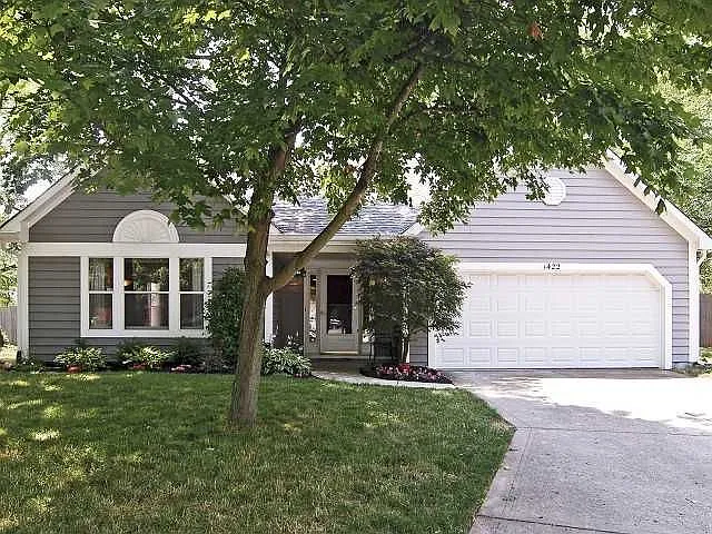 1422 Misty Ln photo 1