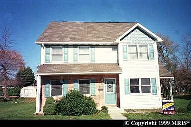 1st image of 624 E Wilson Blvd