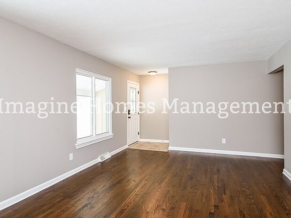 2nd image of 6645 Forest Glen Ave