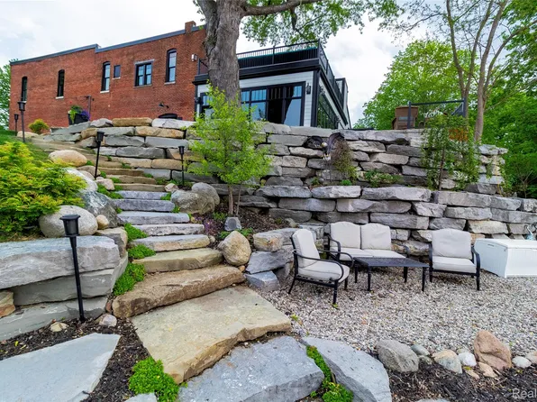 4520 Water St, Columbiaville, MI 48421