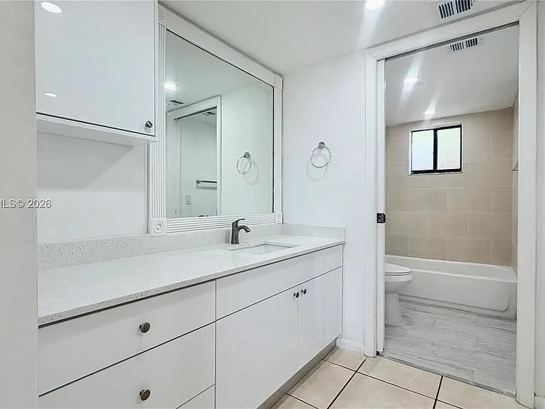8615 NW 8th St #421 — Photo 22