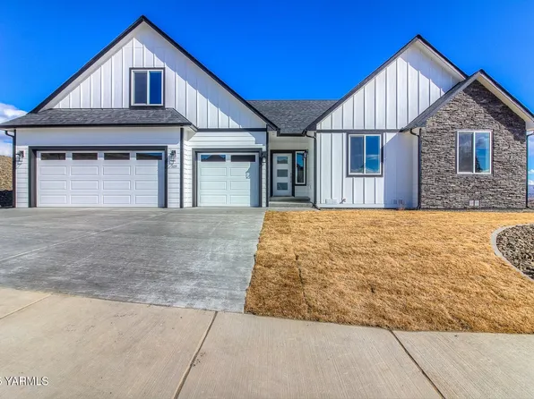 309 N 91st Ave, Yakima, WA 98908