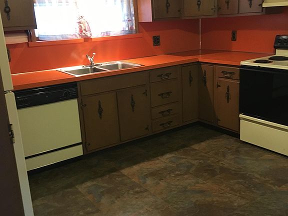 Lots of cabinets.