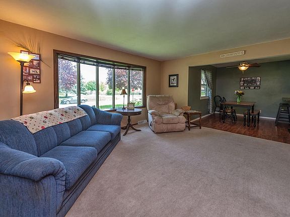 2nd image of 7875 Chapel Hill Ct W