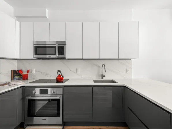 256 West 88th Street PH image 3 of 8
