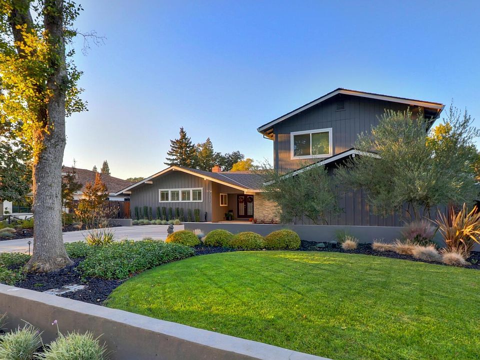 1st image of 3317 Sierra Oaks Dr