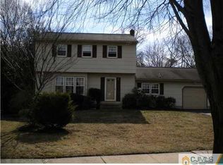 6 Welles Ct, Piscataway, NJ 08854