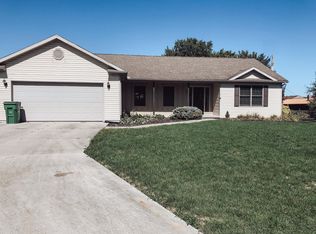 3950 Magnolia Ln, Lima, OH 45806