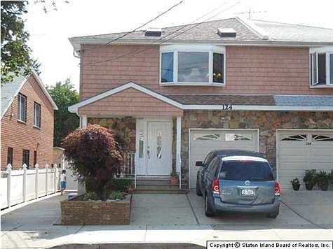 1st image of 124 Hickory Ave