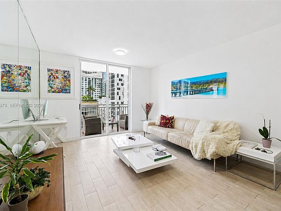 3rd image of 185 SE 14th Ter APT 1410
