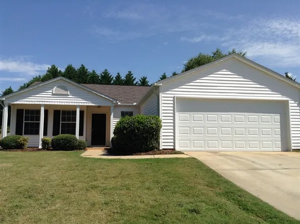 5 Pasture Pl, Simpsonville, SC 29681