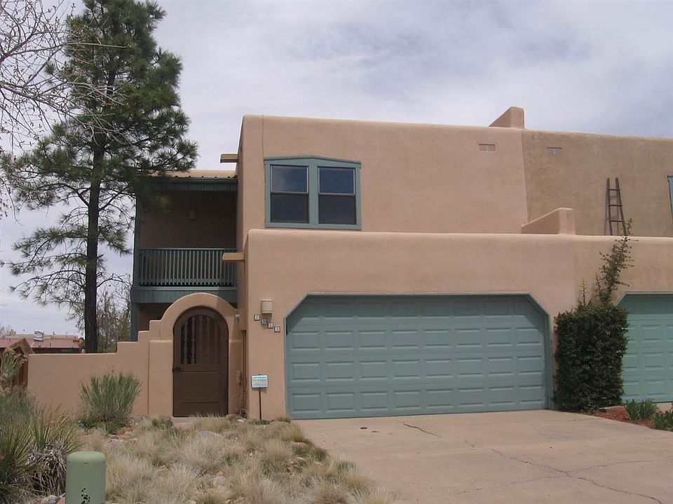 1st image of 2977 Camino Piedra Lumbre