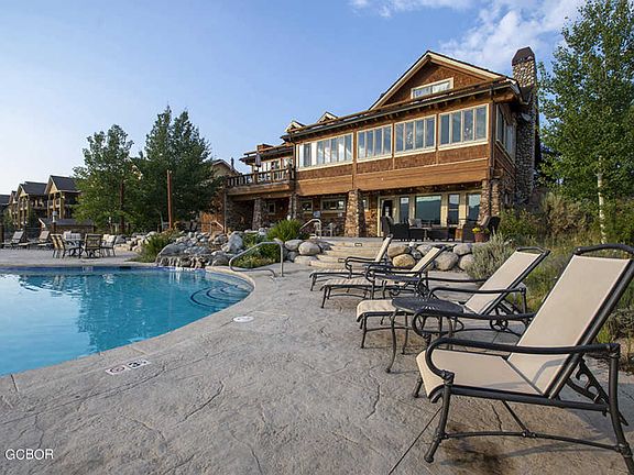 2nd image of 770 Saddle Ridge Cir