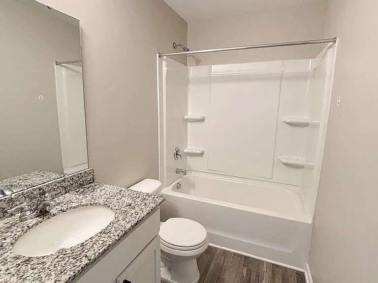 1542 Catskill Way — Photo 23