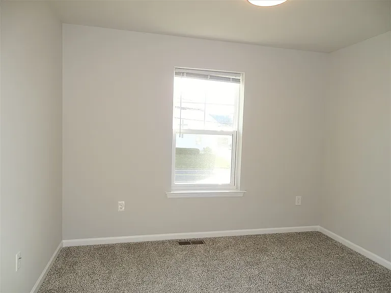 21 Cobblestone Ct — Photo 13