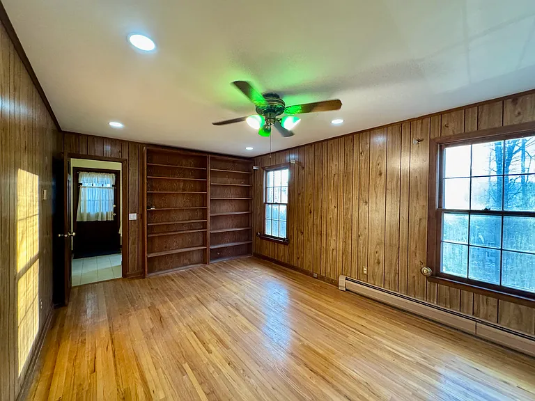 4 Pinecrest Dr — Photo 10