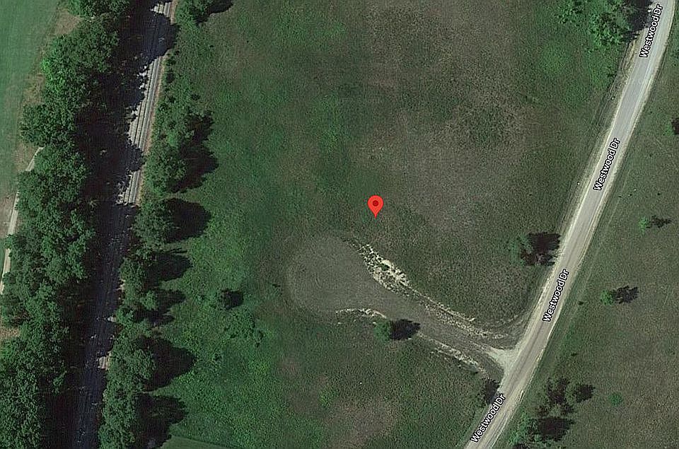 1st image of 1 Deerfield Ct