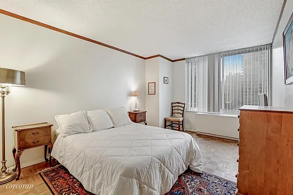 Rented by Corcoran | media 15