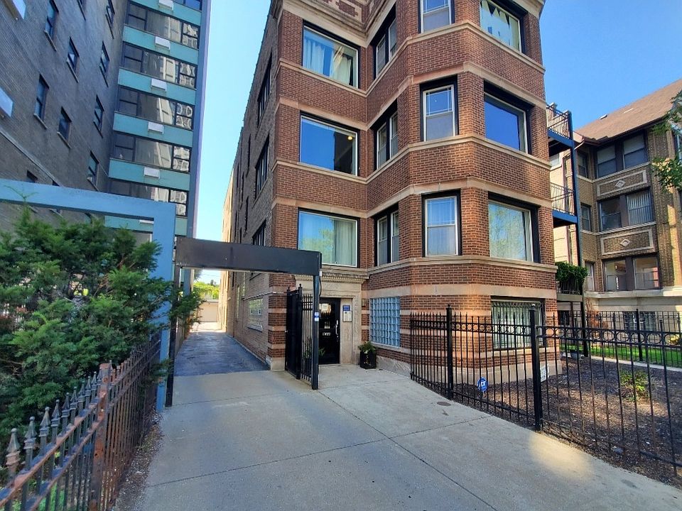 1st image of 7240 S South Shore Dr APT 2E
