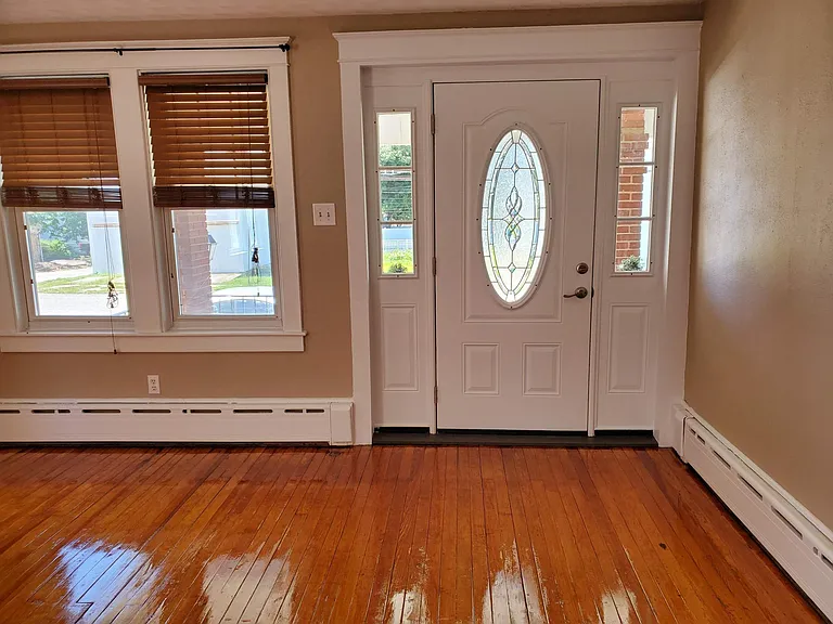 212 Peyton Rd — Photo 4