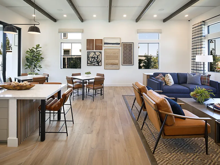 Escala at Stanford Crossing — Photo 11