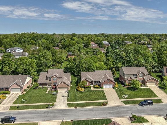 5th image of 6813 Gregory Creek Ln