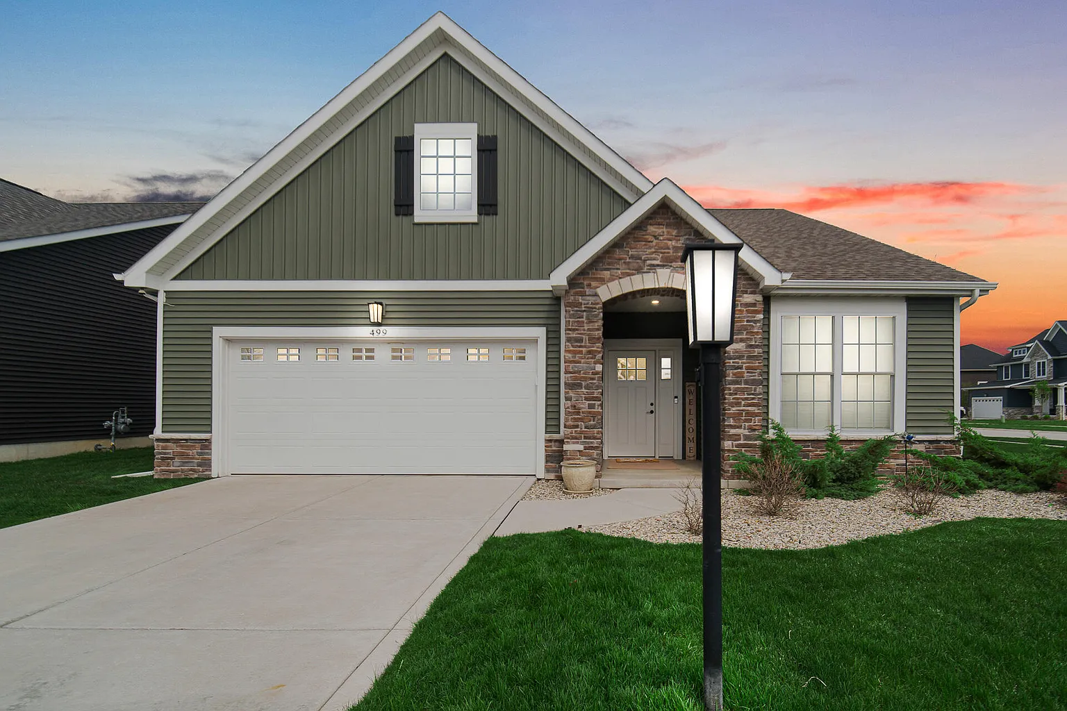 499 Cherrywood Dr photo 1