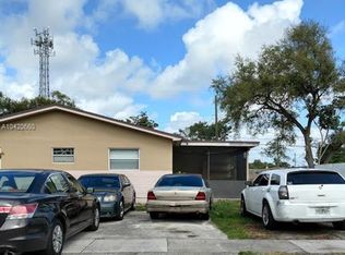 6119-21 Lincoln St, Hollywood, FL 33024