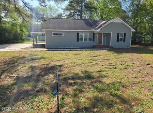 203 School St, La Grange, NC 28551