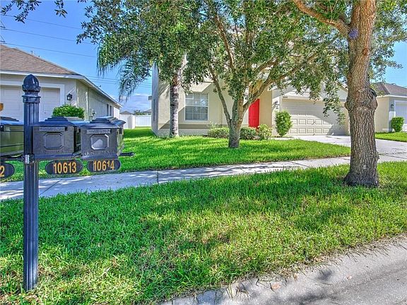 3rd image of 10614 Shady Preserve Dr