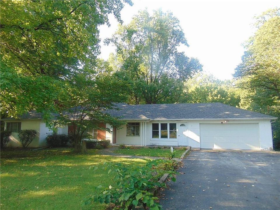 1st image of 310 Buck Creek Blvd