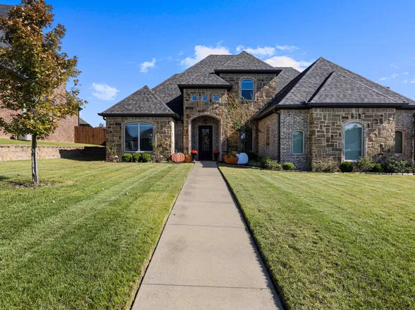 1600 Olympic Dr, Longview, TX 75605