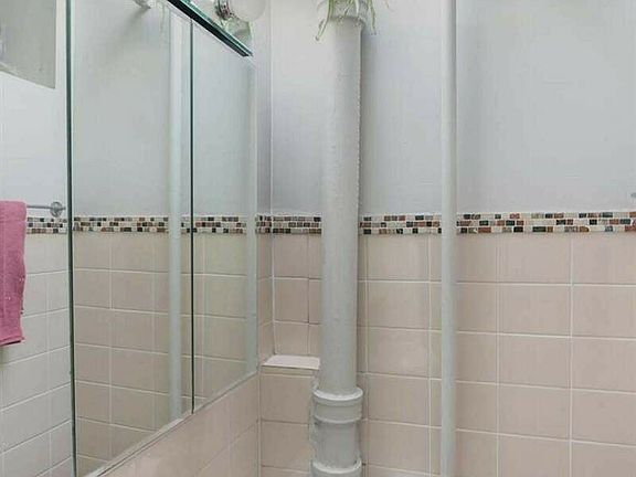 5th image of 51 Saint Marks Ave APT 4