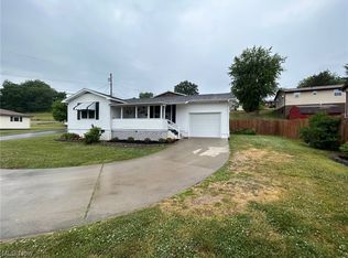 2051 Nora St, Parkersburg, WV 26101