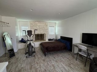 8515 Reading Ave, Los Angeles, CA 90045