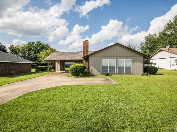 724 Deatsville Hwy, Millbrook, AL 36054