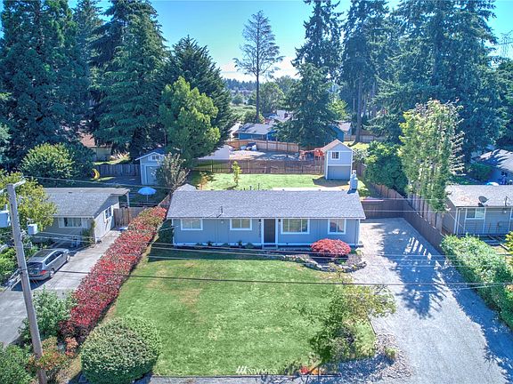 This picture gives you a good indication of how large the lot it.